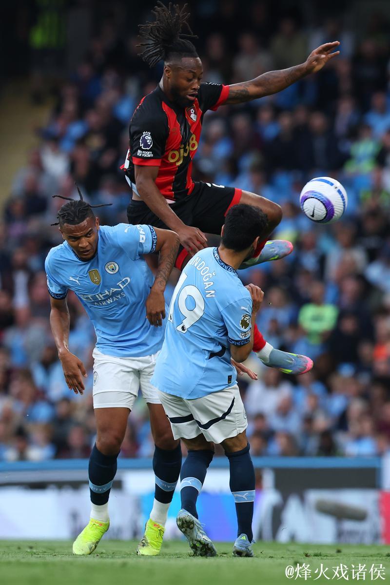 伯恩茅斯连续三年英超客场对阵曼联均轻松斩获至少三球