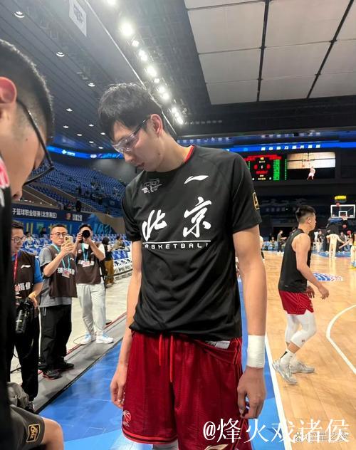 周琦砍下15+9，北京北汽大胜新疆伊力特