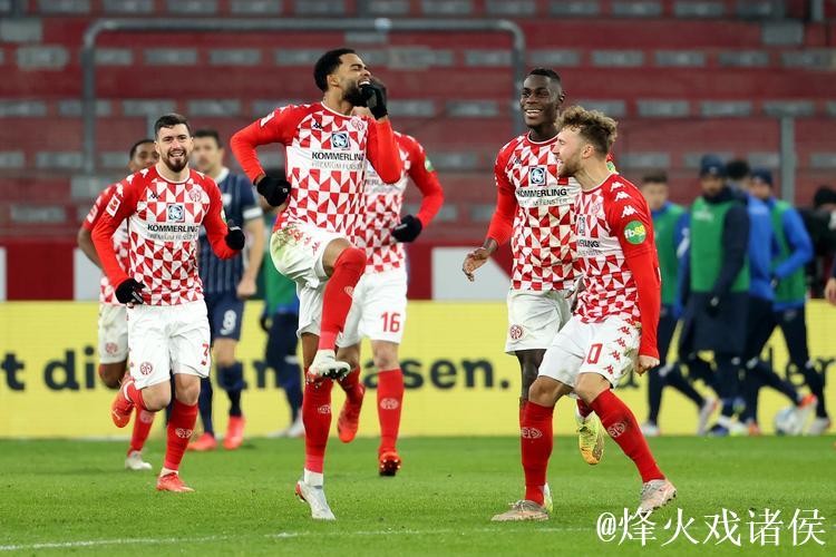 拜仁主场对美因茨已连胜8场,能否再续佳绩? 拜仁主场对美因茨已连胜8场,能否再续佳绩?